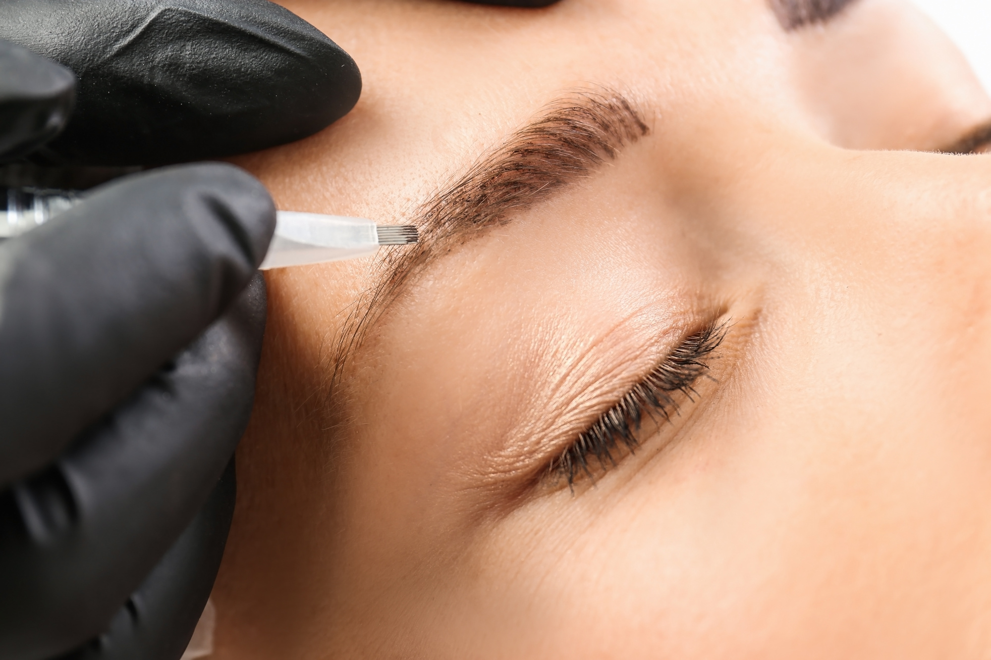 Effective Eyebrow Microblading in Melbourne - affimer