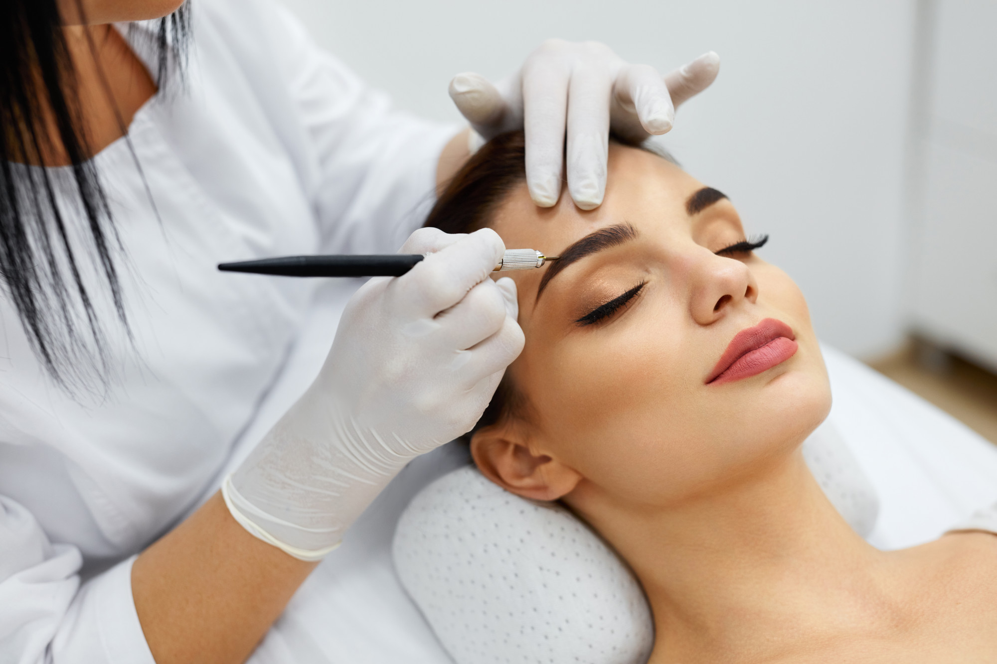 Top 7 Benefits of Eyebrow Tattooing - DFW Microblading of Murrieta and  Temecula Top 7 Benefits of Eyebrow Tattooing